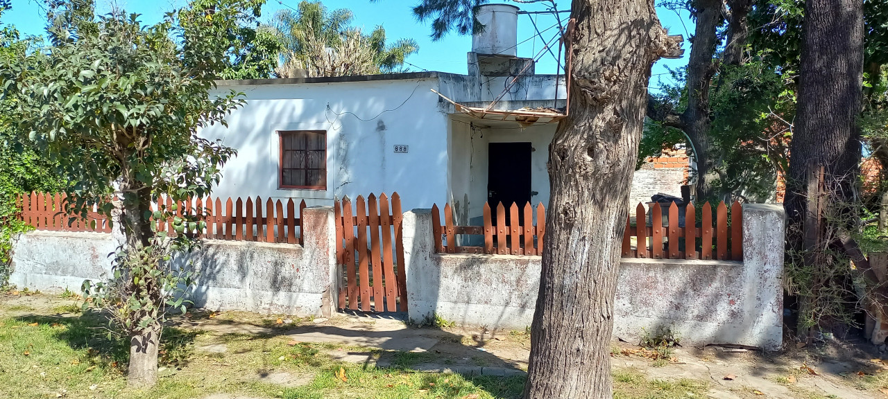 CASA DE 3 AMB. EN TORTUGUITAS