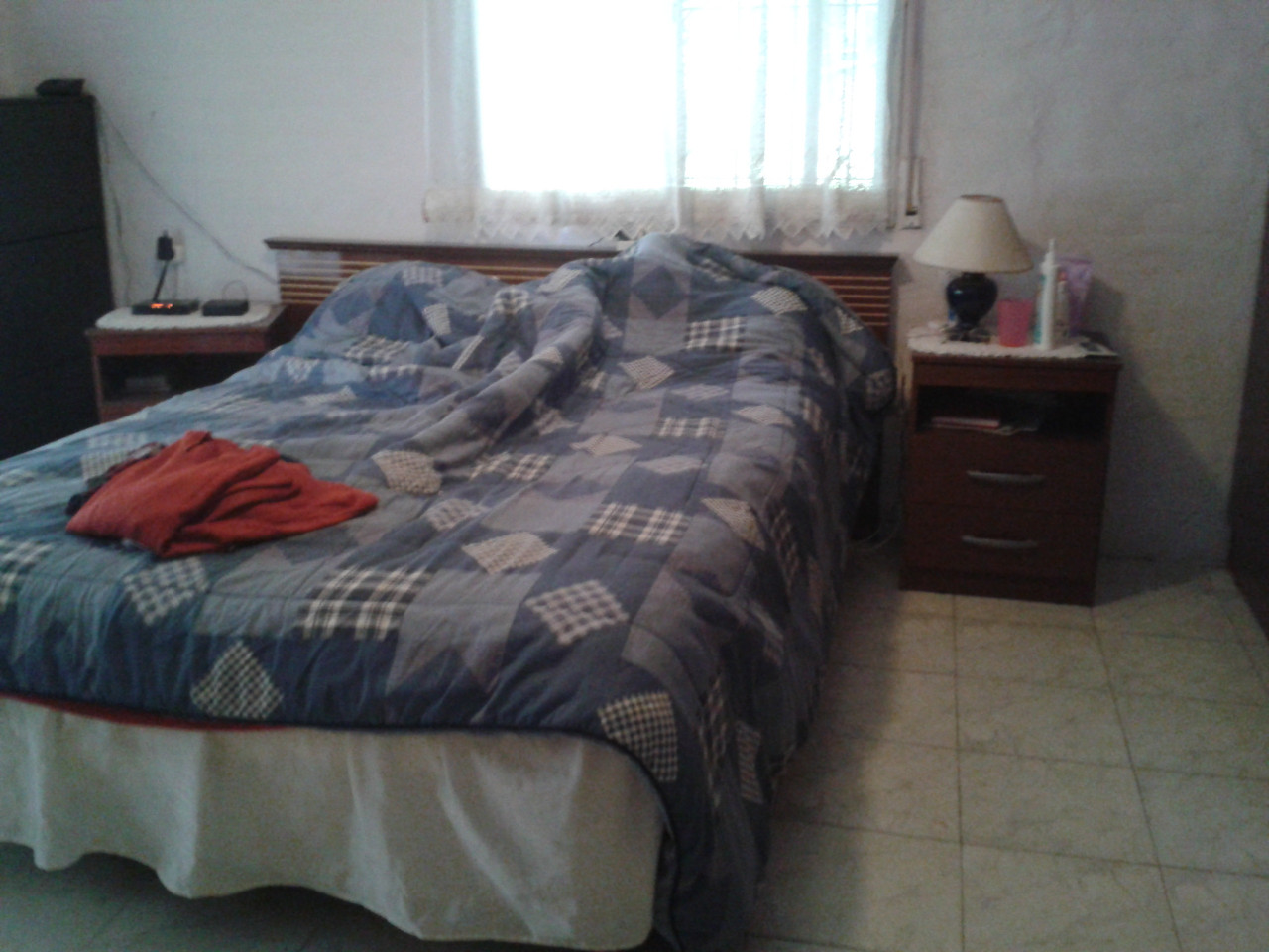 DORMITORIO EN PLANTA BAJA